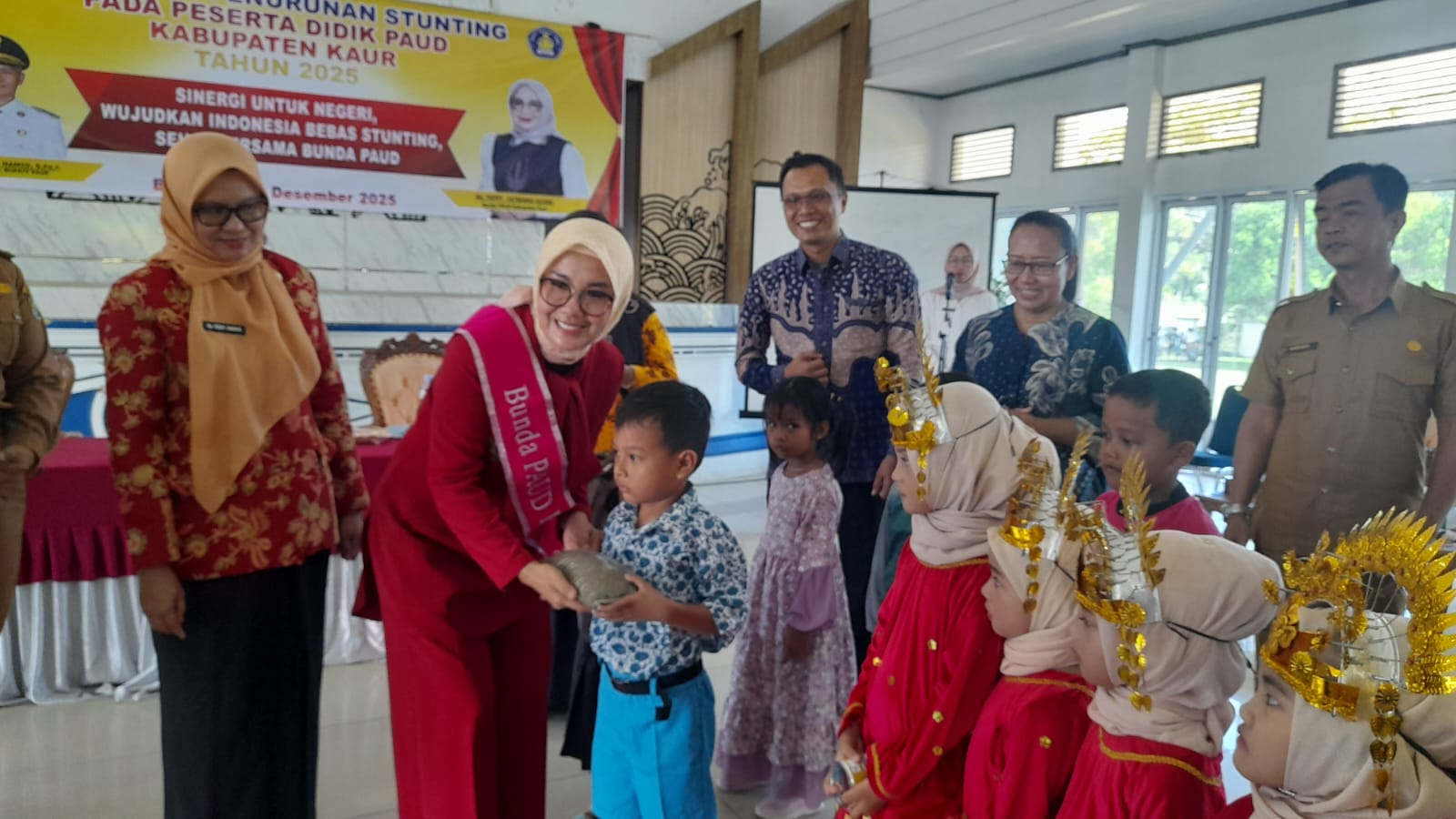 Bunda PAUD Kaur Ny Poppy Tatriansi Gusril ; Tekankan Pentingnya Pencegahan Stunting sejak Dini
